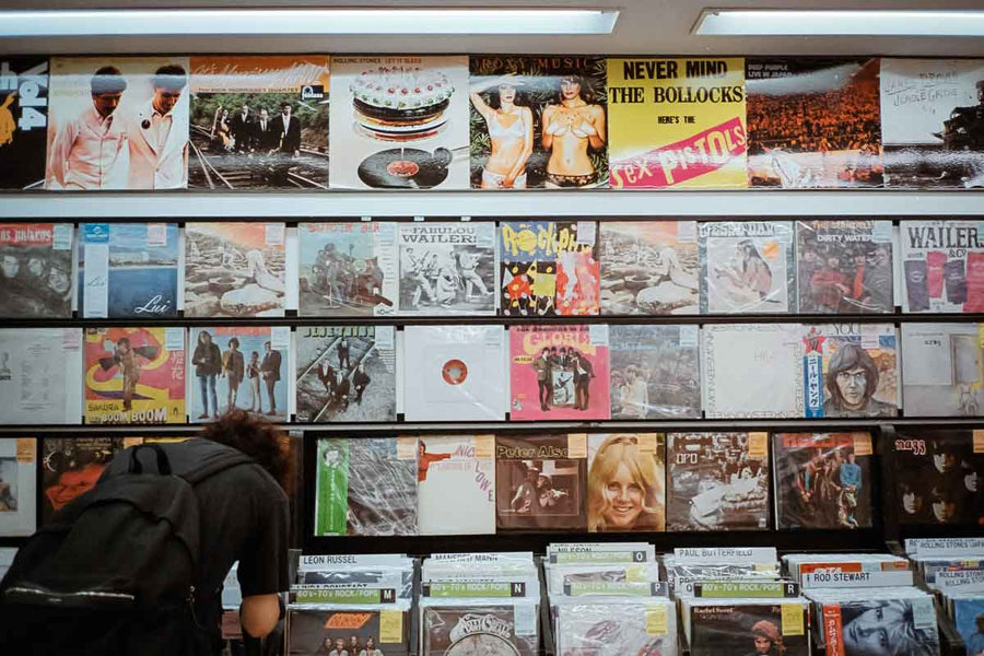 Best Albums to Own On Vinyl: 40 Must-Have Records for Your Collection